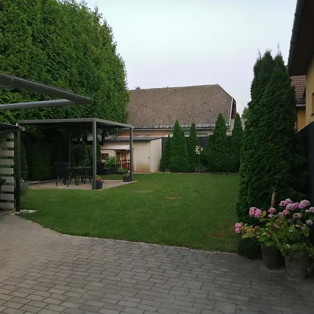 Gyarmati Apartamento *