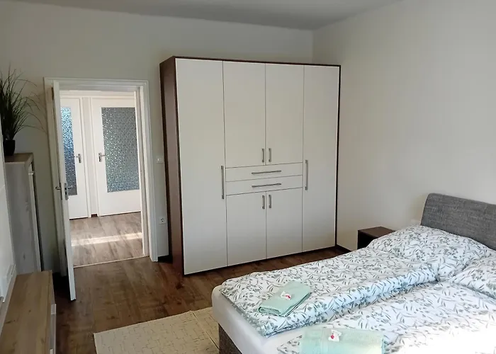 Gyarmati *
